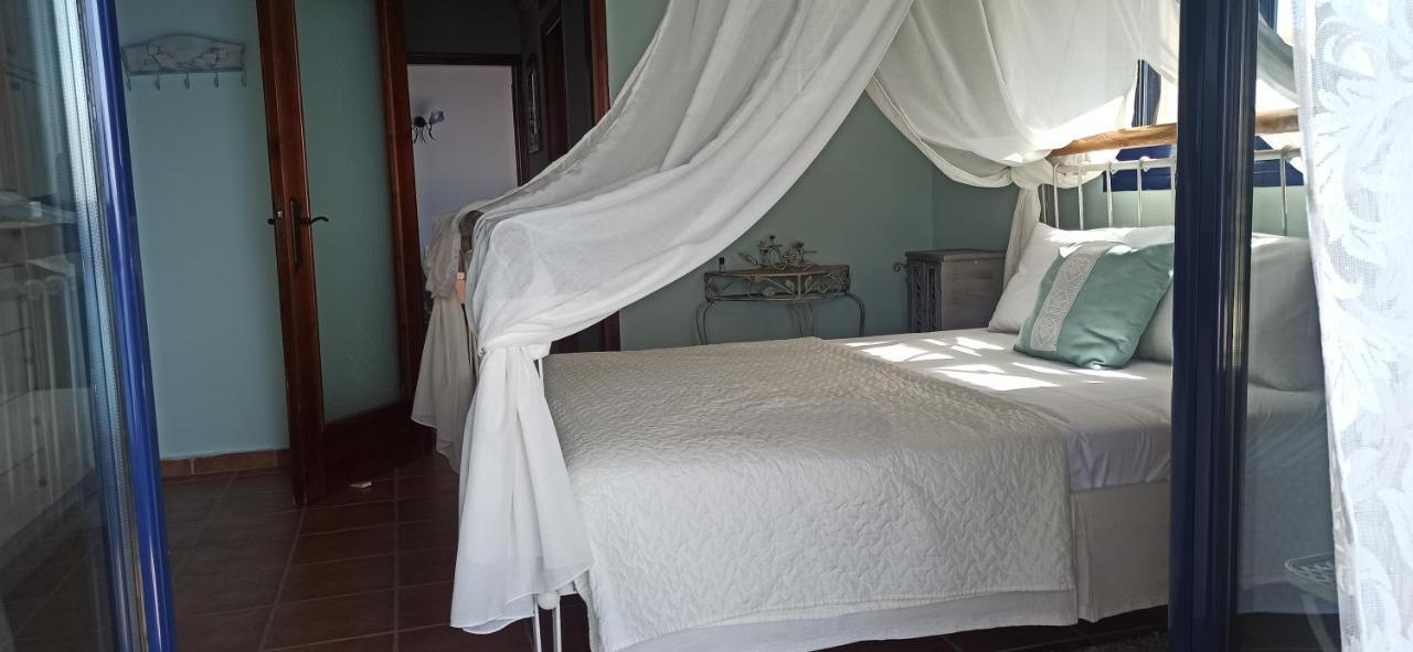 Elouthia Residence With Sea View And Hot Tub Tsoutsouros  Ngoại thất bức ảnh
